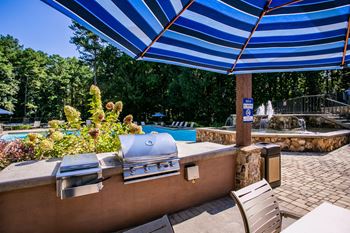 BBQ/Picnic Area at Norcross, GA Apartments Near Peachford Hospital